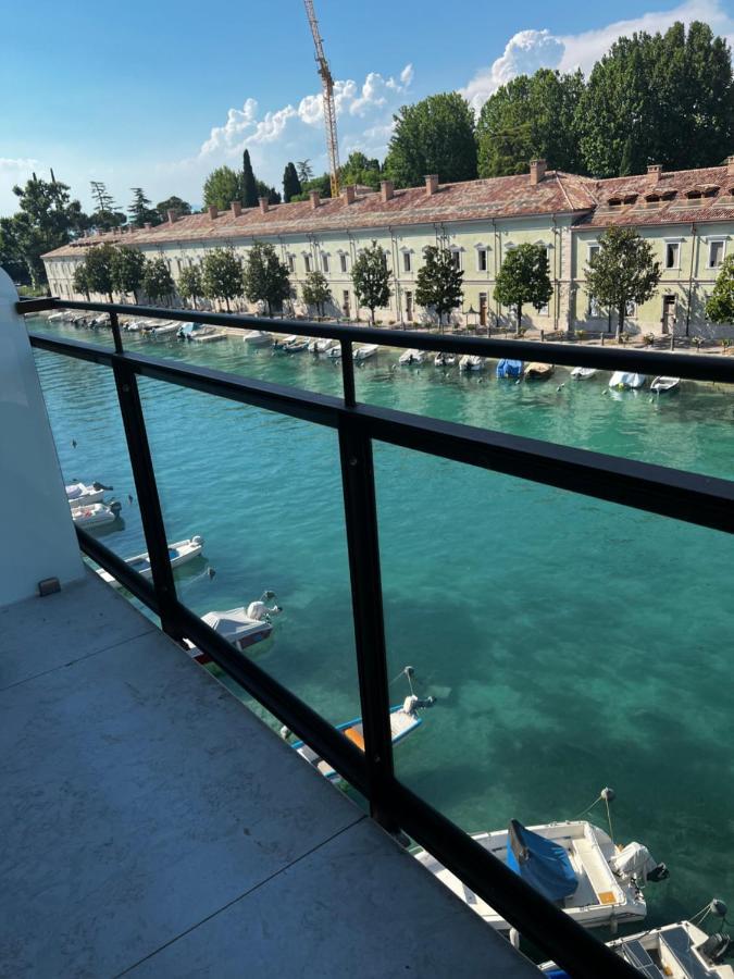 C House Rooms Lake Peschiera del Garda Kültér fotó